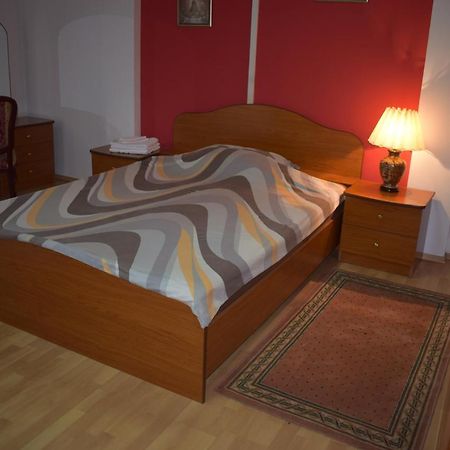 Klara'S Apartment Ni المظهر الخارجي الصورة